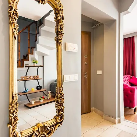 Aparthotel Bright 4*