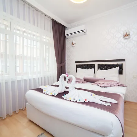 Aparthotel Bright 4*