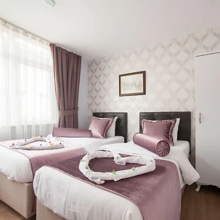 Aparthotel Bright 4*