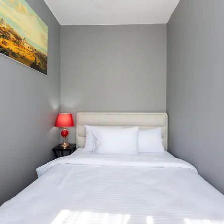 Apart Otel Bright