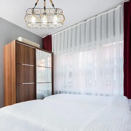 Hotel de apartamente Bright 4*