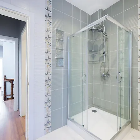 Bright Hotel de apartamente