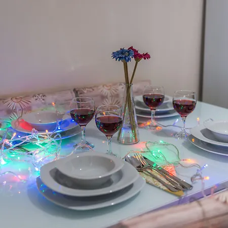 מלון דירות Bright