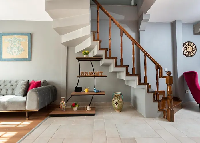 Bright アパートホテル